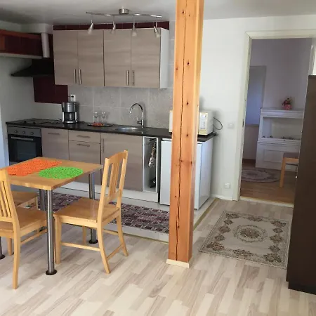 شقة Tammsaare Hoovimaja بارنو